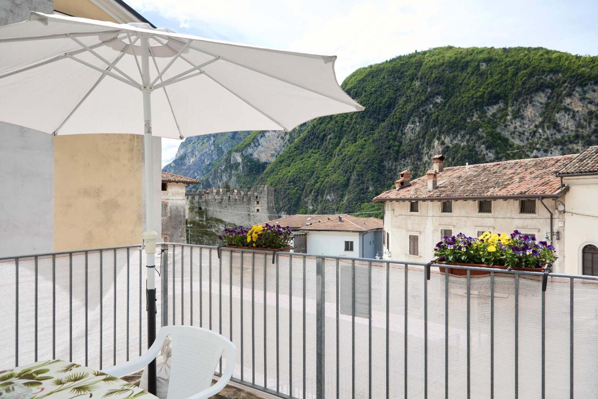 Appartamento Ania Vista Castello Tenno Exteriér fotografie